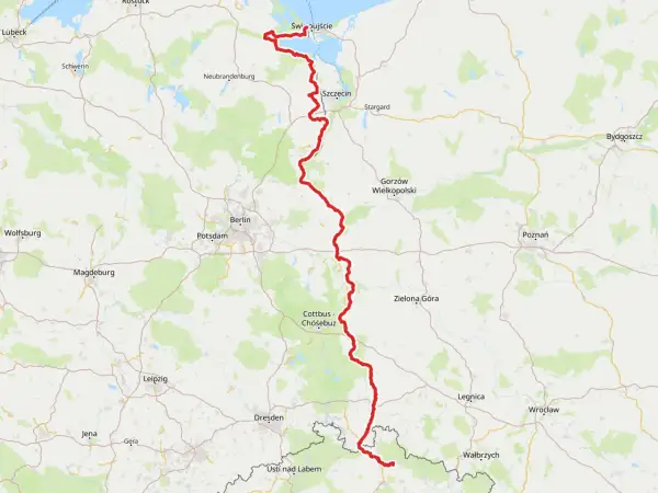 Mapa z zaznaczoną trasą rowerową Odra-Nysa, od Świnoujścia do okolic Wałbrzycha.