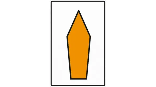 Oranges schild autobahn: ein Verkehrsschild mit einem orangefarbenen Pfeil nach oben, der eine Fahrspur markiert.