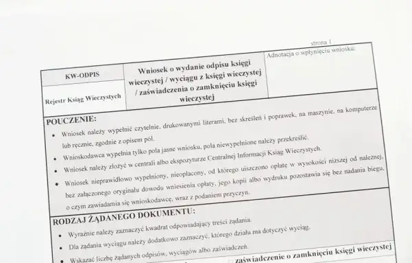 Jak uzyskać odpis z księgi wieczystej w Warszawie - proste kroki i koszty