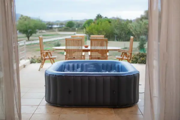 MSpa jacuzzi: Wybór, koszty, pielęgnacja przewodnik eksperta