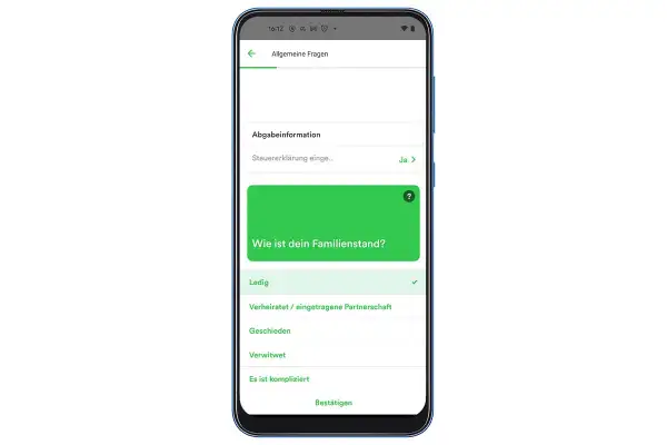 Screenshot einer Taxfix-App, die nach dem Familienstand fragt. Die Option "Ledig" ist ausgewählt.