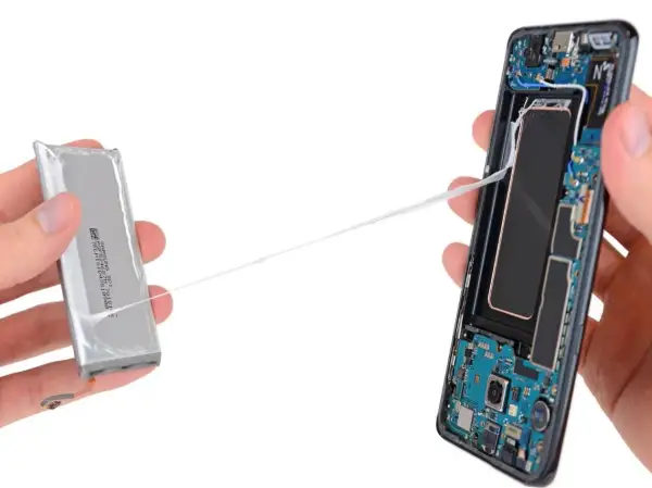 Wymiana baterii Samsung S8 cena – ile naprawdę zapłacisz?