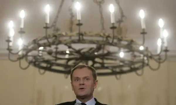 Co Tusk zrobił dla Polski – kluczowe reformy i ich wpływ na gospodarkę