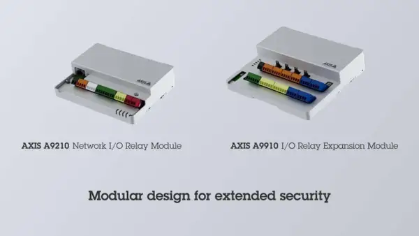Deux modules i/o Axis, un A9210 et un A9910, montrant leur conception modulaire pour une sécurité étendue.