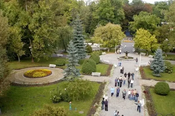 Mapa sanatoria w Busku-Zdroju – znajdź najlepsze miejsca na leczenie