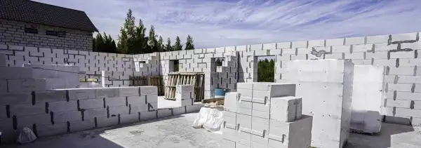 Ile kosztuje budowa domu 50m2? Poznaj ceny i oszczędzaj!