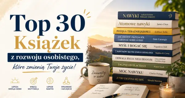 Stos książek o rozwoju osobistym, inspirujący widok i kubek z napisem "Zainwestuj w siebie". Idealne inspiracje do zmiany życia.