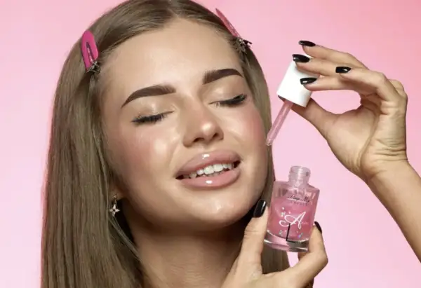 Po co stosuje się serum do rzęs? Sprawdź i zapewnij sobie piękne rzęsy