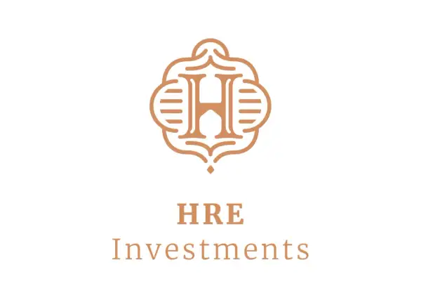 Logo HRE Investments: ozdobny symbol litery H nad tekstem HRE Investments.