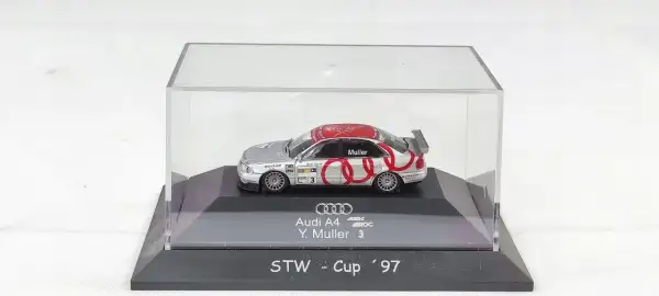 Audi A4 B8: Zabawka czy model kolekcjonerski? Przewodnik