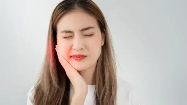 Ból zęba: Szybka ulga w domu i kiedy natychmiast do dentysty?