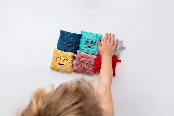 Worek sensoryczny dla dzieci - jak wspiera rozwój i emocje?