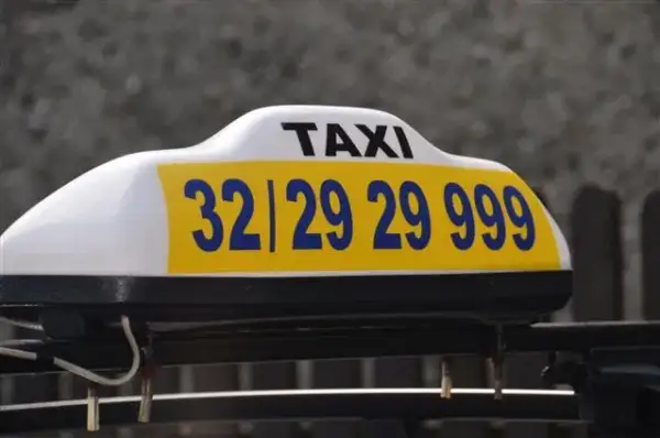 Jakie są taryfy taxi w niedziele? Sprawdź, by uniknąć wysokich kosztów