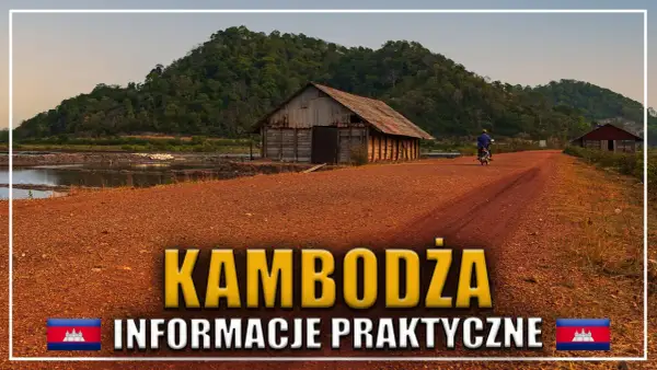 Krajobraz Kambodży: czerwona ziemia, drewniane chaty, wzgórza i człowiek na motorze. Powierzchnia kraju zachwyca.