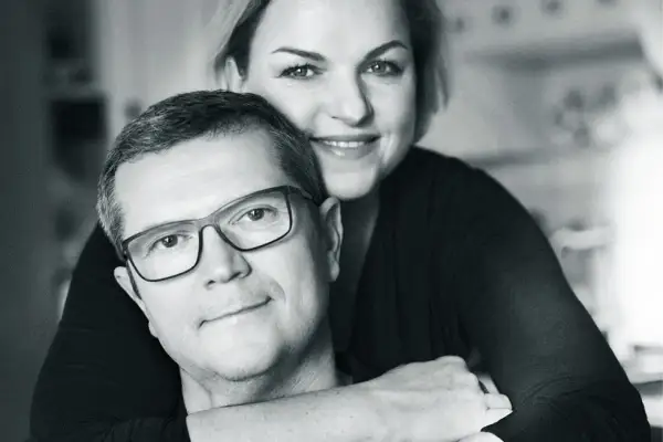Nowa partnerka męża Bosackiej: Kim jest i co o niej wiemy?