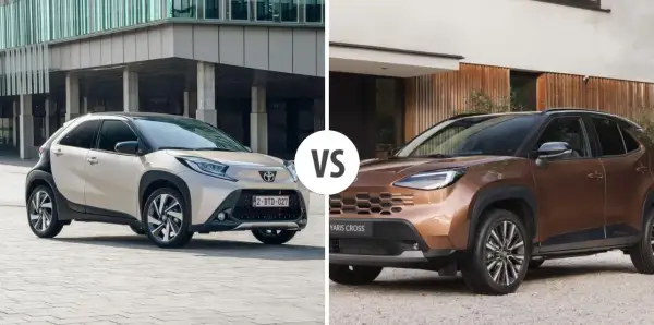 Porównanie dwóch miejskich SUV-ów: beżowego Toyoty Aygo X i brązowego Yarisa Cross. Sprawdź toyota aygo x wymiary i różnice.