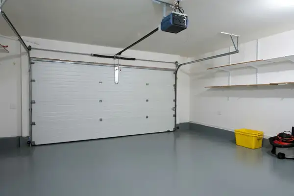 Czym pomalować beton w garażu, aby uniknąć problemów z trwałością?