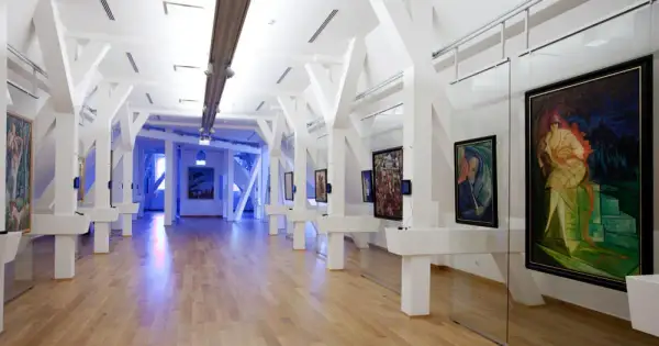 Galeria sztuki nowoczesnej w Warszawie - odkryj fascynujące wystawy