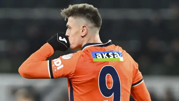 Spektakularny gol Piątka w akcji: Zobacz kluczowy moment meczu