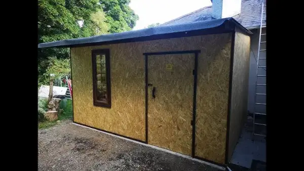 Jak zbudować domek na działce z płyt OSB – uniknij najczęstszych błędów