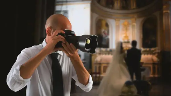 Ile fotograf bierze za sesje? Poznaj ceny i oszczędź na zdjęciach
