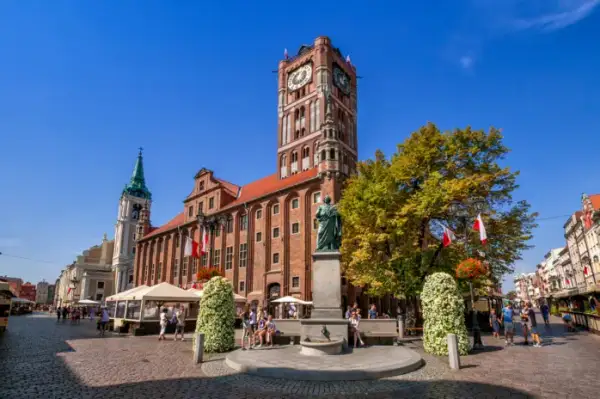 Toruń atrakcje: Odkryj nieznane skarby i unikaj turystycznych pułapek