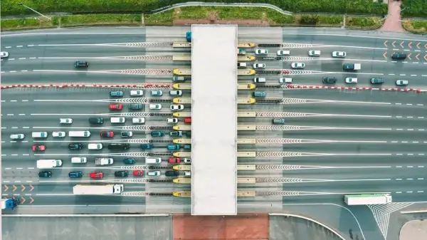 Jak opłacać autostrady we Włoszech i uniknąć kosztownych błędów – praktyczne porady