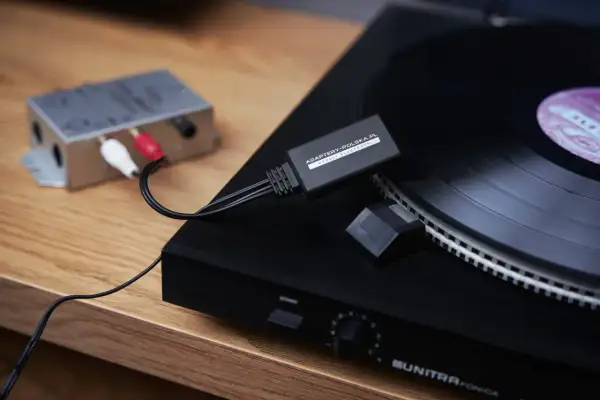 Adapter bluetooth do starej wieży Unitra Fonica. Podłącz go i ciesz się muzyką bezprzewodowo.