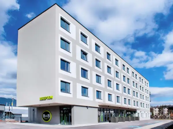 B&B HOTELS: Co to jest? Ekonomiczny komfort i filozofia "econochic"