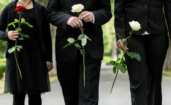 Jak sprawdzić datę pogrzebu w Zgierzu i uniknąć nieporozumień