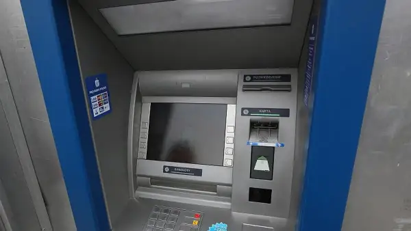 Jakie bankomaty są w Mosinie? Lokalizacja bankomatów w Mosinie