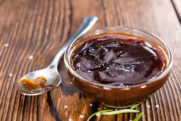 Sauce barbecue maison : les ingrédients clés pour une saveur unique