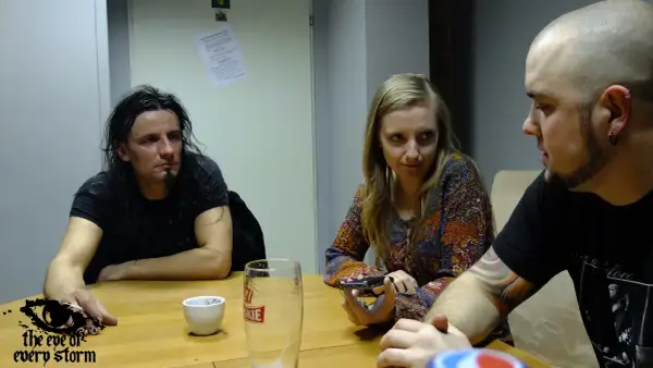 Śmiech niemowlęcia: Kiedy usłyszysz "hahaha" i co to znaczy?