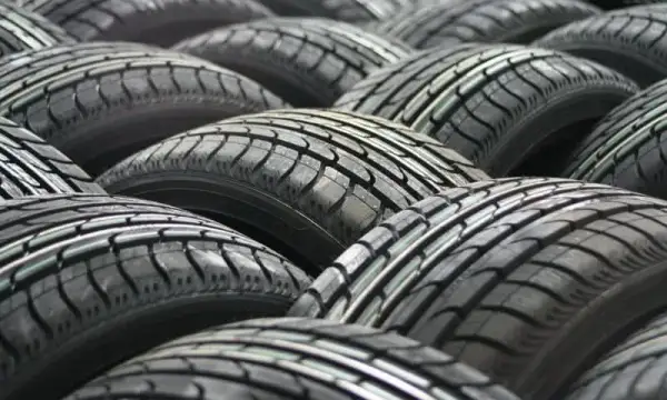 Jak wybrać idealną oponę do felg 7.5 j? Porady i najlepsze modele