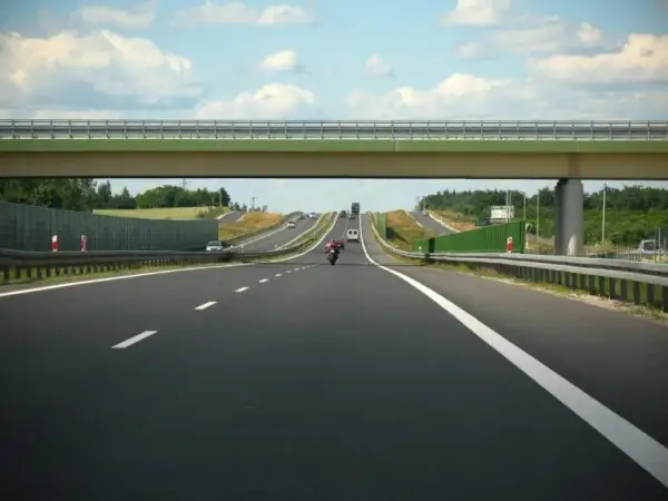 Najlepsza trasa do Makarskiej: uniknij płatnych dróg i stresu