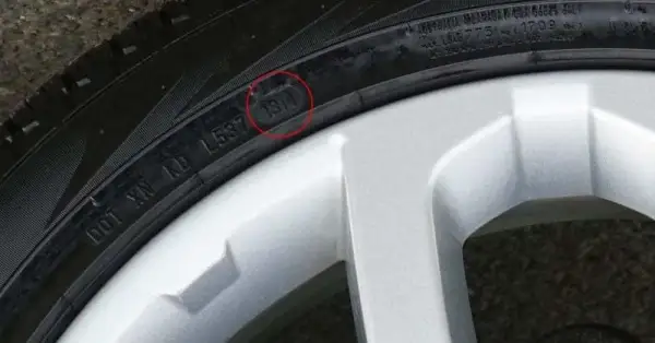 Ile lat może mieć opona? Sprawdź, kiedy należy ją wymienić