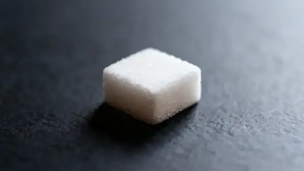 Poids d'un morceau de sucre : 6g, mais pas que ! Calibres & astuces.