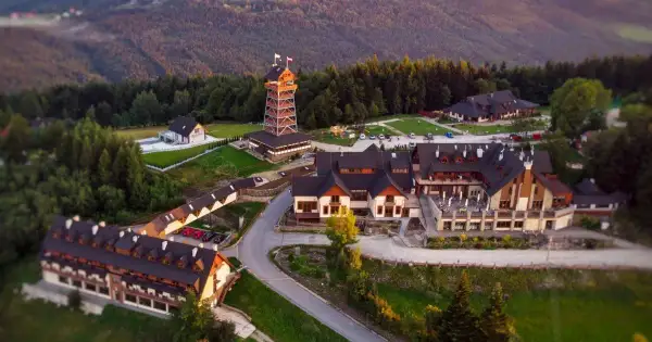 Babia Góra: Noclegi od schroniska po SPA co wybrać?