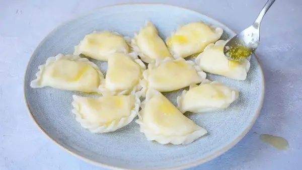 Sprawdzony przepis na ciasto pierogowe, który zawsze się udaje