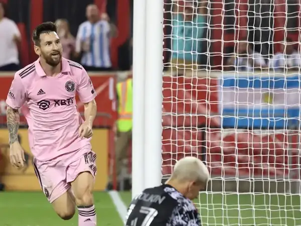 Lionel Messi w różowej koszulce Interu Miami, być może właśnie zaliczył kolejną asystę, umacniając swoją pozycję jako ten, kto ma najwięcej asyst w historii piłki nożnej.