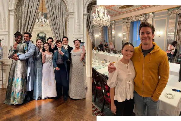 Skådespelarna från Bridgerton, inklusive rollistan i familjen Bridgerton, poserar för en bild.
