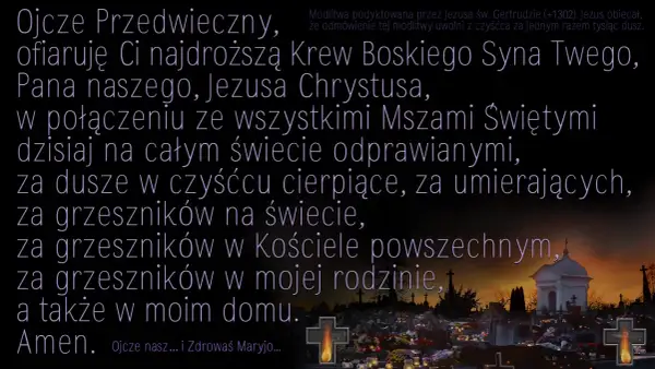 Cmentarz o zmierzchu z krzyżami, zniczami i mauzoleum.