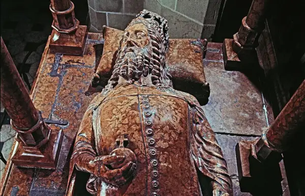 Ostatnim królem Polski z dynastii Piastów był Kazimierz III Wielki