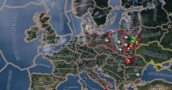Mapa Europy z ikonami samolotów i okrętów, symbolizująca strategiczne rozgrywki w grze Hearts of Iron. Widoczne są fronty i obszary działań wojennych.