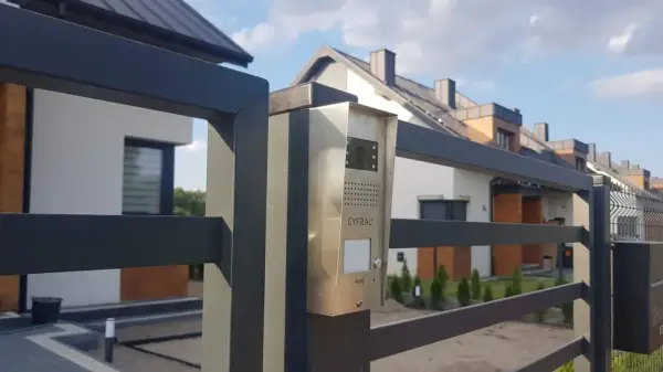 Jak podłączyć domofon 6 przewodowy Cyfral - uniknij najczęstszych błędów