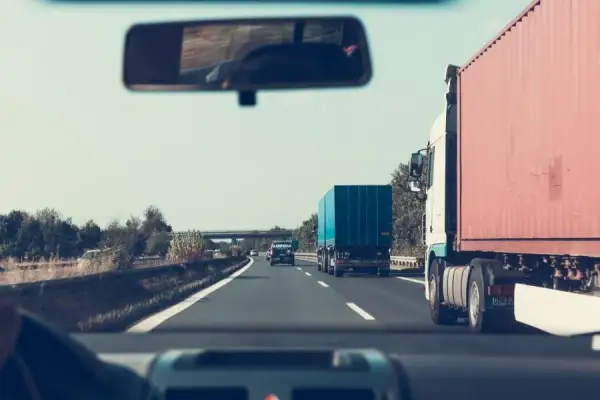 Czy autostrady w Szwecji są płatne? Oto, co musisz wiedzieć