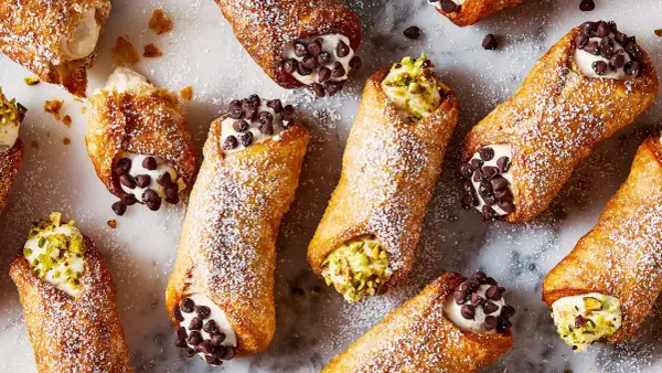 Dolci Italiani: Scopri i Dessert Iconici e Regionali più Amati