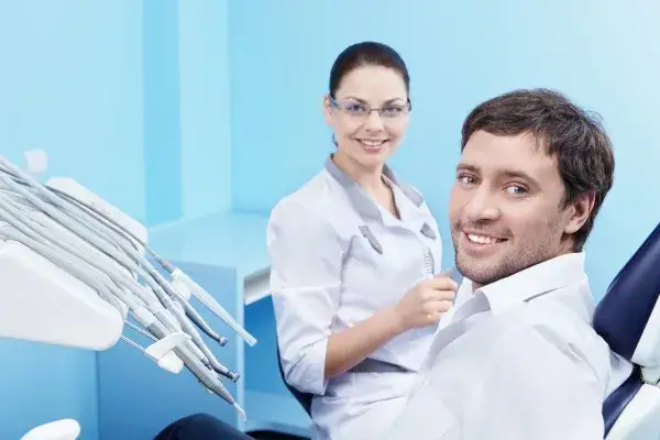 Czy dentysta może wystawić receptę? Odkryj, co musisz wiedzieć