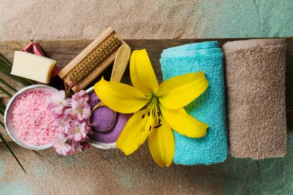 Prezent Spa dla Niej: Jak wybrać pakiet marzeń?