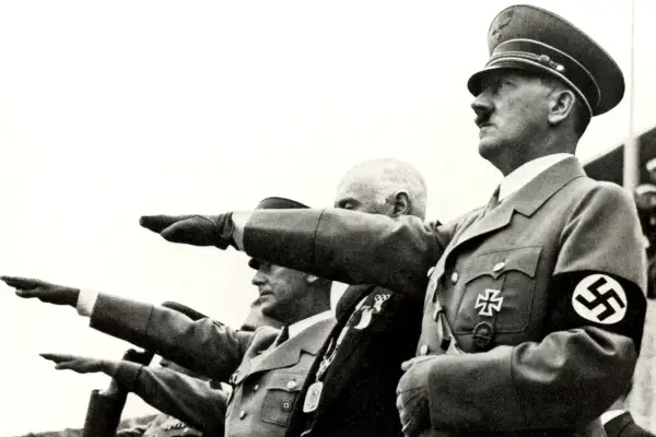 Jakiego pochodzenia był Hitler? Kontrowersje i fakty o jego korzeniach